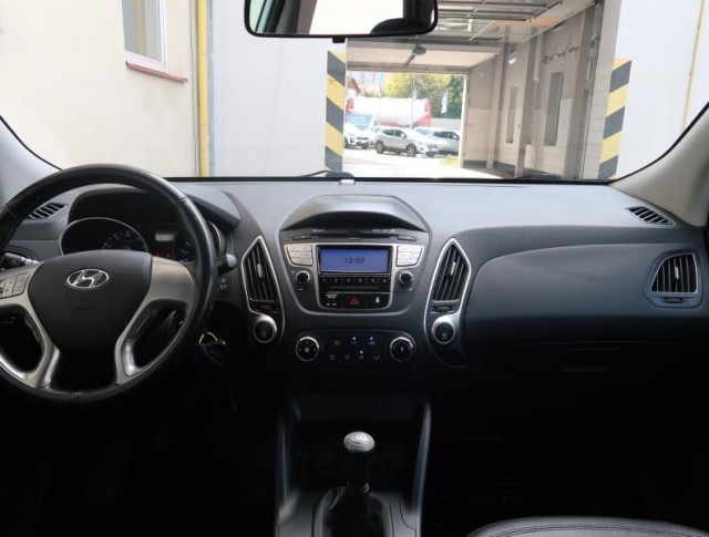 Hyundai ix35  2.0 CVVT 