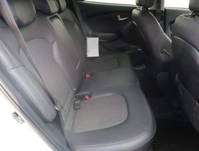 Hyundai ix35  2.0 CVVT 