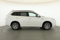 Mitsubishi Outlander  2.0 PHEV 