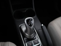 Mitsubishi Outlander  2.0 PHEV 