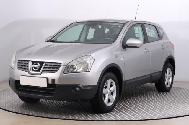 Nissan Qashqai  1.6 