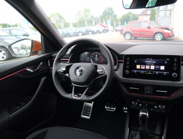 Škoda Kamiq  1.0 TSI Drive