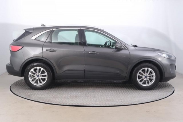 Ford Kuga  1.5 TDCi Titanium