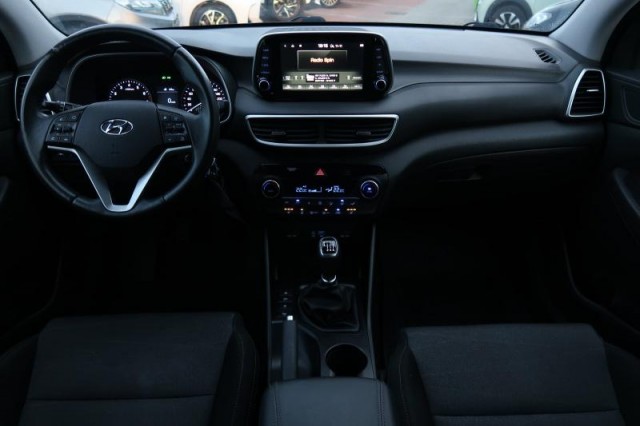 Hyundai Tucson  1.6 T-GDI Trikolor