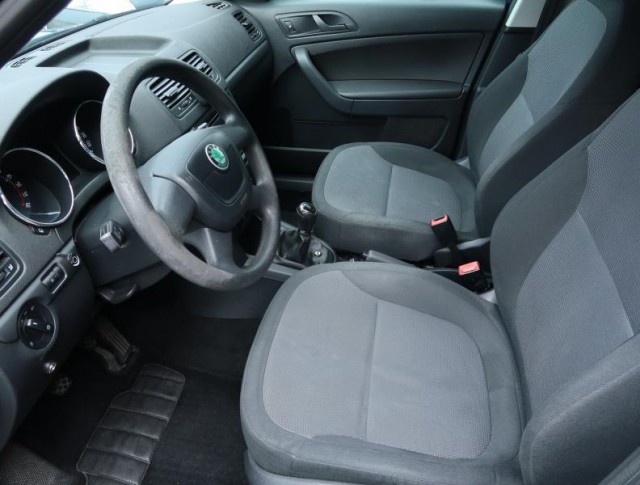 Škoda Yeti  2.0 TDI Active