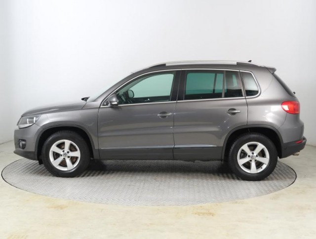 Volkswagen Tiguan  2.0 TDI 
