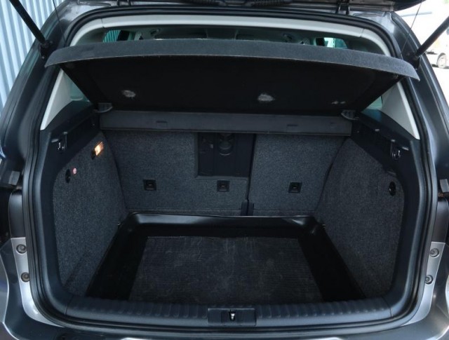 Volkswagen Tiguan  2.0 TDI 