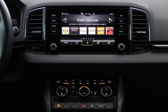 Škoda Karoq  1.5 TSI Style