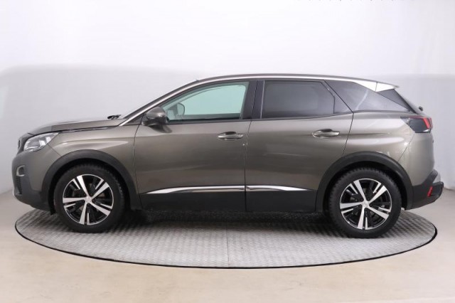 Peugeot 3008  1.2 PureTech 