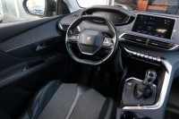 Peugeot 3008  1.2 PureTech 