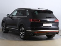 Volkswagen Touareg  3.0 TDI 