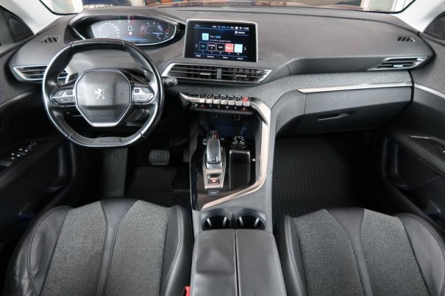Peugeot 3008  1.6 BlueHDi 