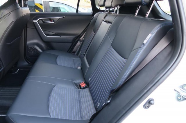 Toyota RAV 4  2.5 Hybrid Selection VIP