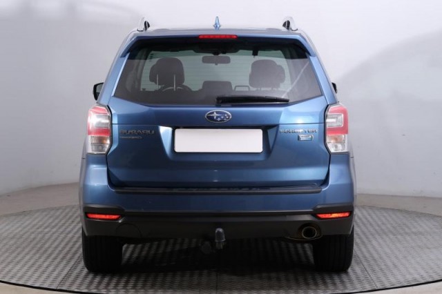 Subaru Forester  2.0 d 