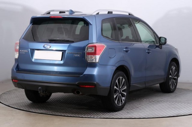 Subaru Forester  2.0 d 