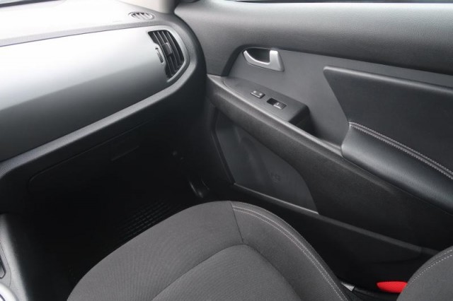 Kia Sportage  1.7 CRDi 