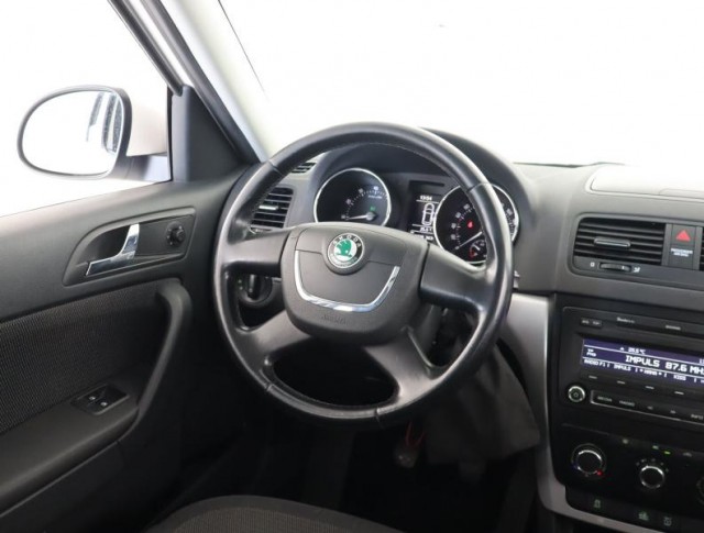 Škoda Yeti  1.8 TSI Ambition Plus