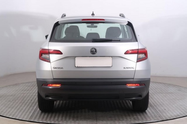 Škoda Karoq  1.0 TSI Ambition
