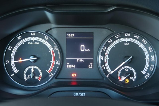 Škoda Karoq  1.0 TSI Ambition