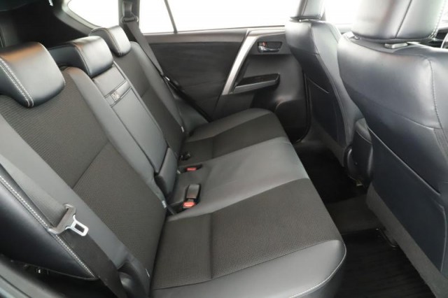 Toyota RAV 4  2.5 Hybrid 