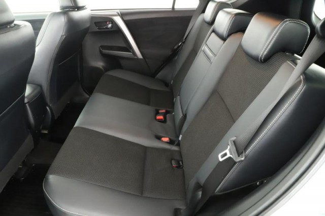 Toyota RAV 4  2.5 Hybrid 