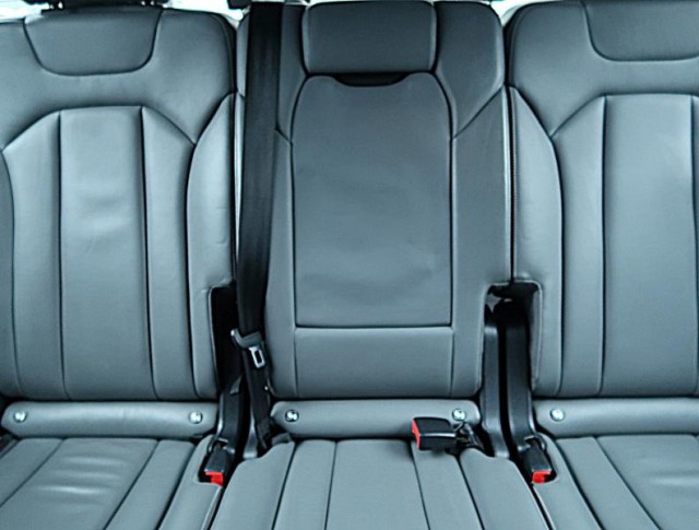 Audi Q7  3.0 TDI S-Line