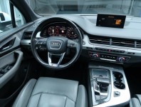 Audi Q7  3.0 TDI S-Line