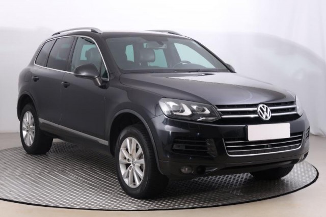 Volkswagen Touareg  3.0 TDI 