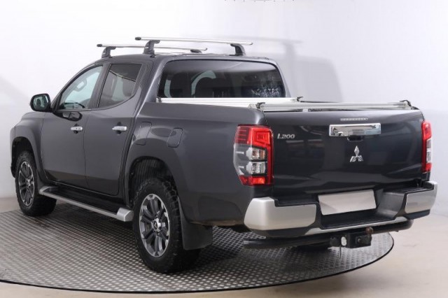 Mitsubishi L200  2.2 DI-D 