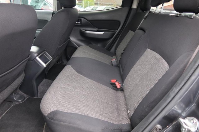 Mitsubishi L200  2.2 DI-D 