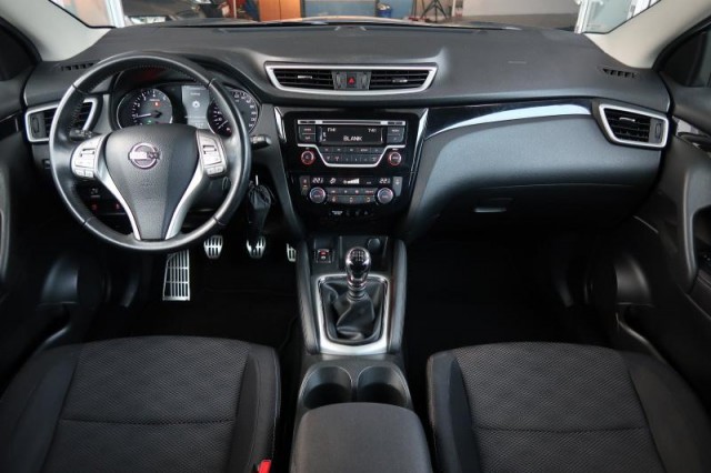 Nissan Qashqai  1.2 DIG-T 