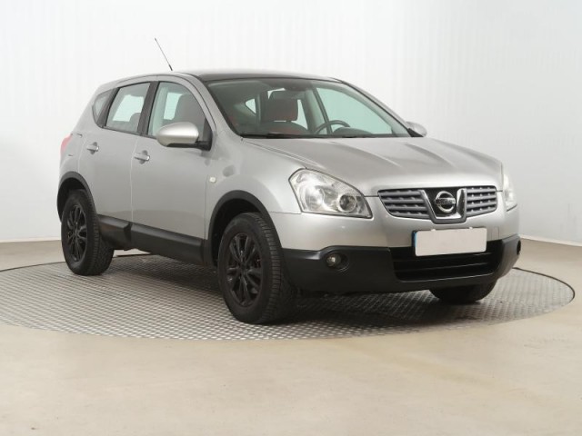 Nissan Qashqai  1.6 