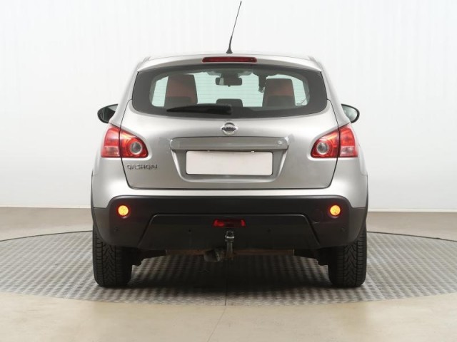 Nissan Qashqai  1.6 