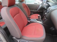 Nissan Qashqai  1.6 