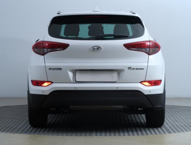 Hyundai Tucson  1.7 CRDi Trikolor