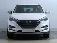 Hyundai Tucson  1.7 CRDi Trikolor