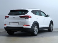 Hyundai Tucson  1.7 CRDi Trikolor
