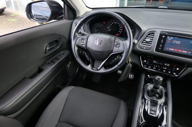 Honda HR-V  1.5 i-VTEC 