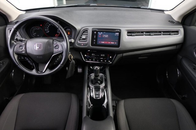 Honda HR-V  1.5 i-VTEC 