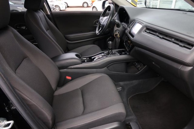 Honda HR-V  1.5 i-VTEC 