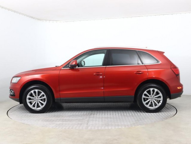 Audi Q5  3.0 TDI S line