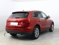 Audi Q5  3.0 TDI S line