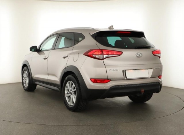Hyundai Tucson  1.7 CRDi 