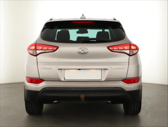 Hyundai Tucson  1.7 CRDi 