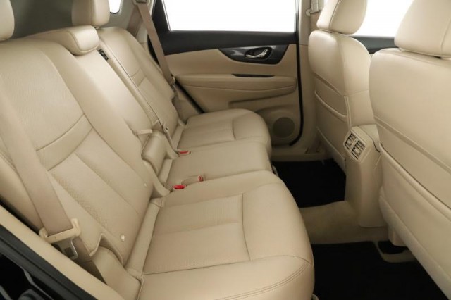 Nissan X-Trail  1.6 dCi 