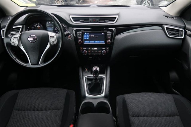 Nissan Qashqai  1.2 DIG-T N-Connecta