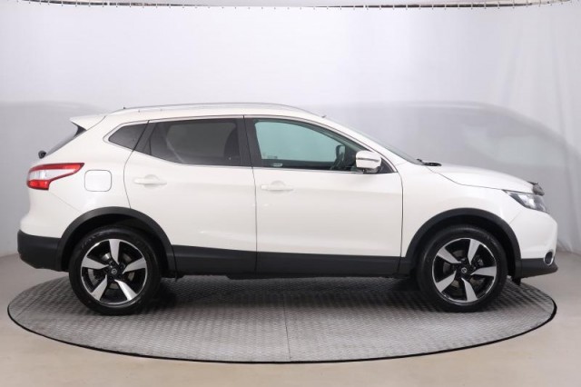 Nissan Qashqai  1.5 dCi 