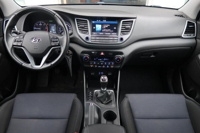 Hyundai Tucson  1.7 CRDi Trikolor