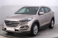 Hyundai Tucson  1.7 CRDi Trikolor