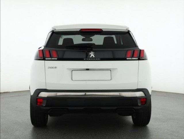 Peugeot 3008  1.5 BlueHDi 